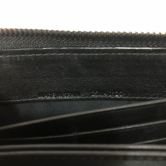 $550 Christian Dior black patent leather wallet - Picture 9 of 11